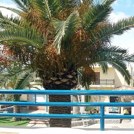 Lycasti Maisonettes Appart hôtel 2*
