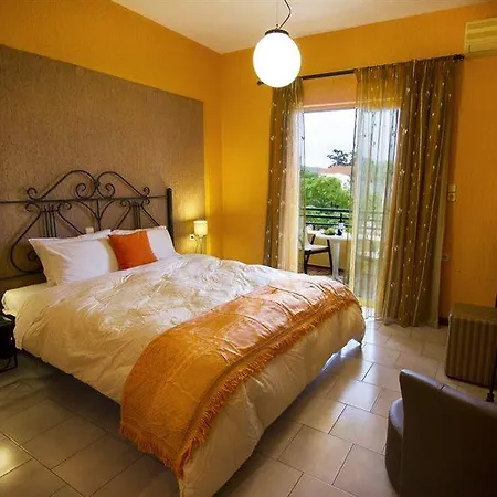 Lycasti Maisonettes Hotel apartamentowy 2*