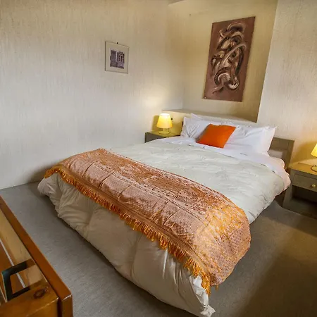 Lycasti Maisonettes Hotel apartamentowy Tavronitis